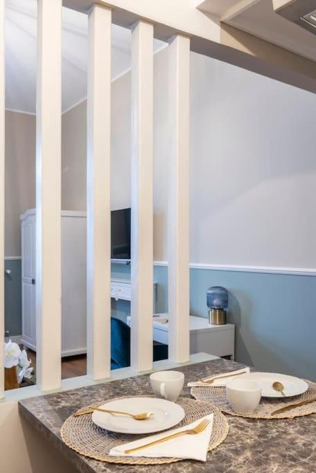 Velasca Flexyrent Apt. Aircon - Wifi - Brand New Милан Экстерьер фото